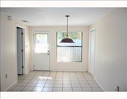 5th image of 1701 N Oregon Cir