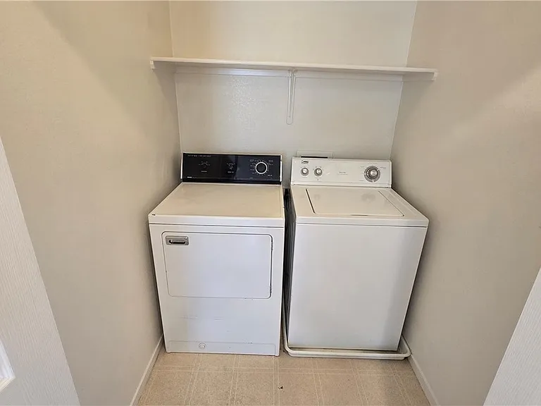 8229 Laredo St — Photo 15