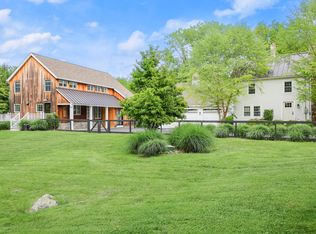 92 Barry Ave, Ridgefield, CT 06877