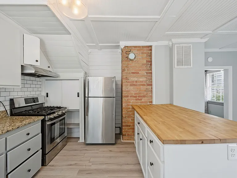 305 Palen Ave — Photo 7