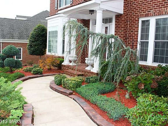 2nd image of 8119 Bluebonnet Dr