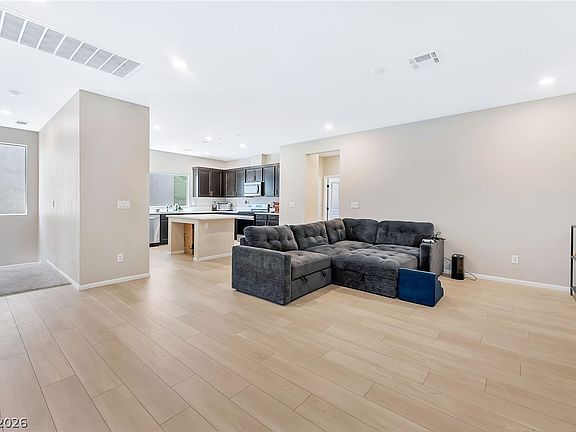 3rd image of 10201 Beckenham Hills St