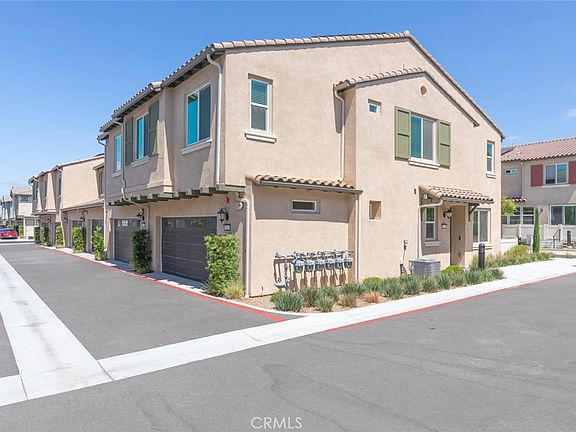 4th image of 39438 Corvina Ln