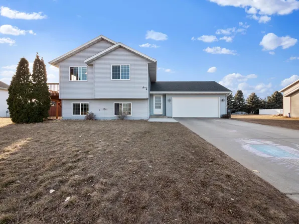 402 Morning View Ct, Sauk Centre, MN 56378