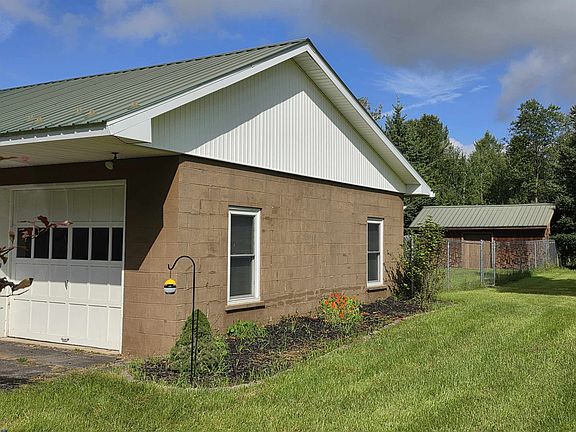 3rd image of 375 Lacomb Rd