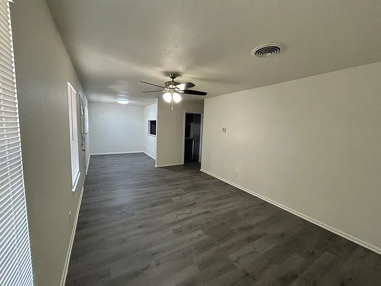 3601 Catalina Dr NW #A — Photo 5