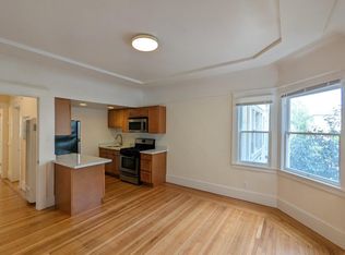 2821 Hillegass Ave APT 10, Berkeley, CA 94705