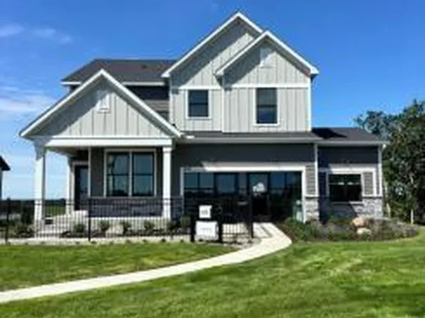3736 Holbrook Dr, Waconia, MN 55387