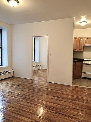 2nd image of 306 W 51st St APT 6C