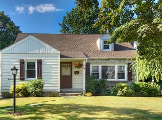 51 Quintard Dr, Port Chester, NY 10573