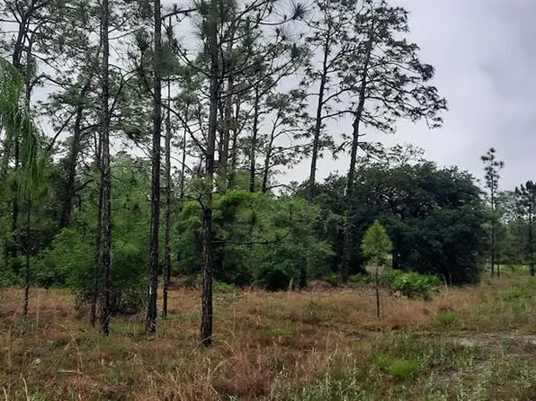 823 Pandora Dr #13, Indian Lake Estates, FL 33855