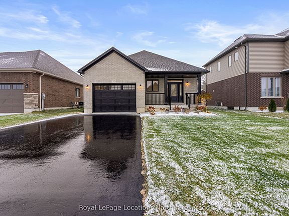 3rd image of 126 Emerson Way