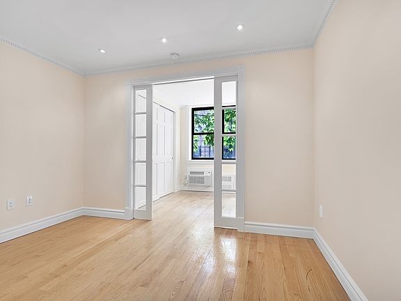 4th image of 336 E 81st St APT 4e