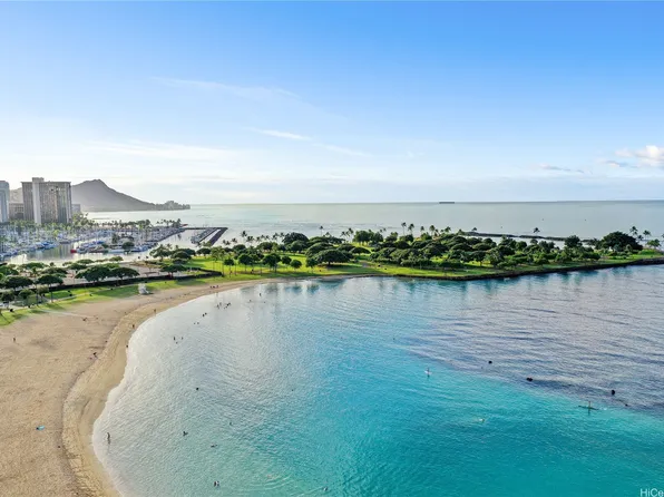 410 Atkinson Dr #1609, Honolulu, HI 96814