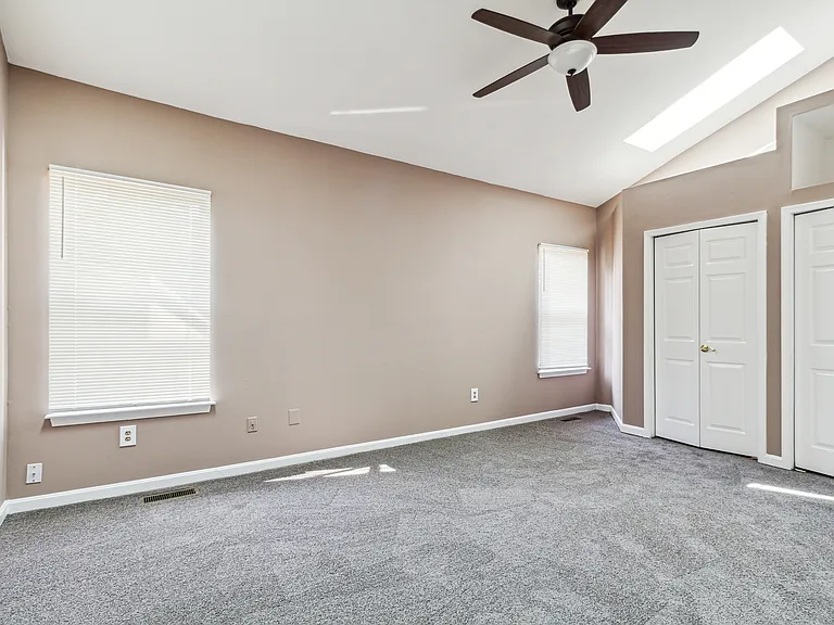 52 Silver Moon Dr — Photo 11