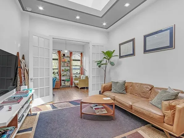 358 Central Ave #3F, Brooklyn, NY 11221