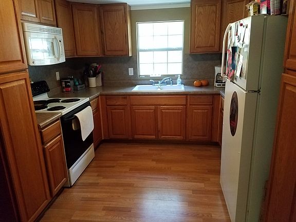 2nd image of 184 Teague Dr