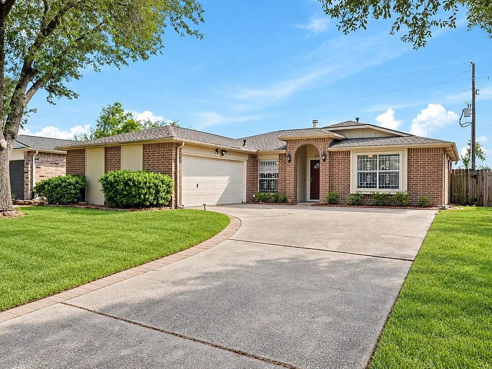 4319 Breckenridge Dr