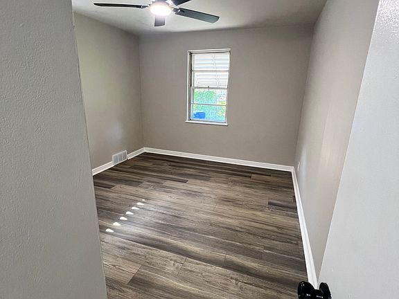 3rd image of 8311 Richard Ave