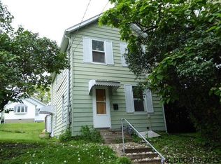 155 Bryant St, Dubuque, IA 52003