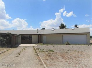 901 E Clouse St, Sunsites, AZ 85625