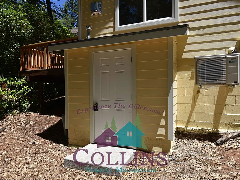 14048 Honeysuckle Way — Photo 16