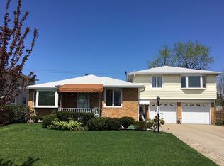 220 Joseph Dr, Tonawanda, NY 14150