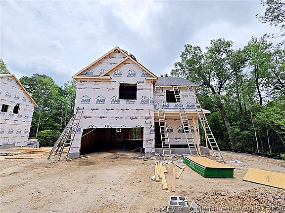 2nd image of 385 Appaloosa Dr