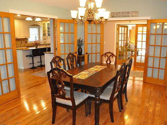 5th image of 1707 Terrace Dr S