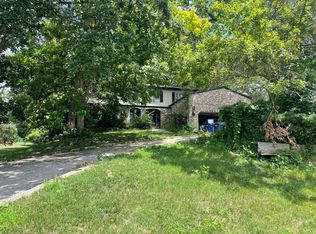 5201 Riverview Dr, Lisle, IL