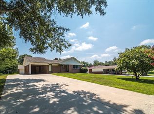 2949 Avalee St, Walkertown, NC 27051