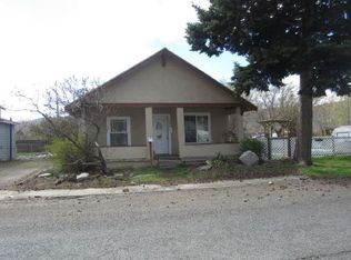 1306 Jackson Ave, La Grande, OR 97850