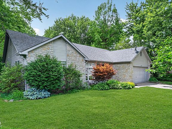 3rd image of 12209 Van Spronsen Ct
