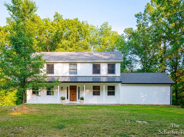 2425 Biggs Ave NE, Lowell, MI 49331