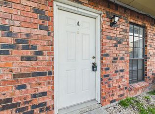 103 Country Ln APT A, Lafayette, LA 70508