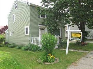 3321 Maple St, Erie, PA 16508