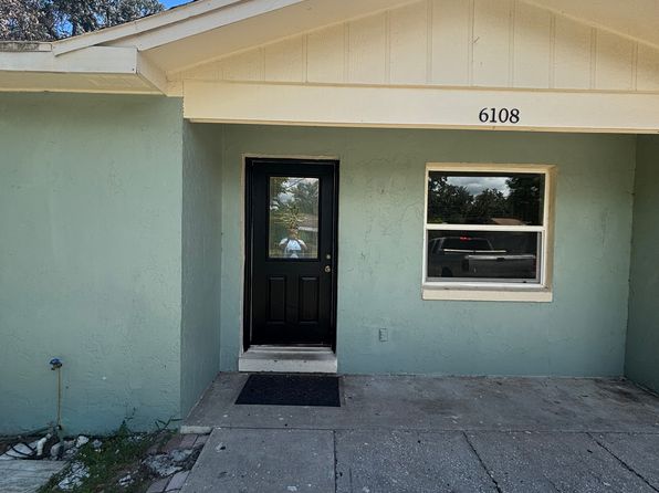 6108 Calendar Ct W