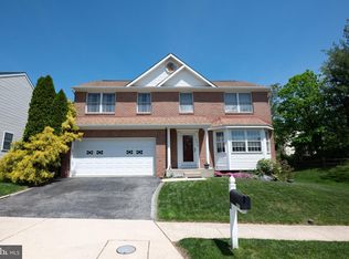 2618 Luiss Deane Dr, Parkville, MD 21234