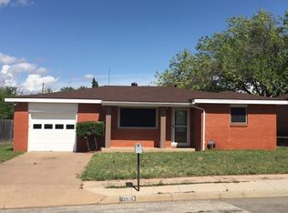2221 Lynn Dr, Big Spring, TX 79720