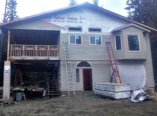 12643 Eastriver Rd, Coolin, ID 83821