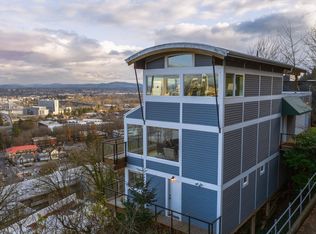 2322 SW Sheffield Ave, Portland, OR 97201