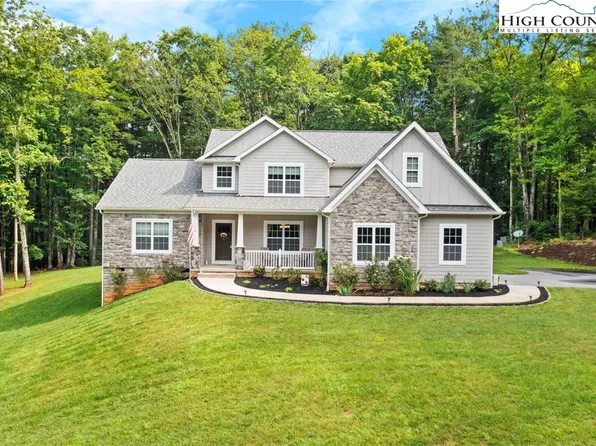 412 Greenview Drive, Jefferson, NC 28640