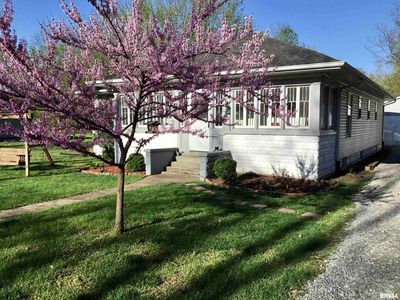 439 N Howard St, Du Quoin, IL, 62832