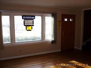 3rd image of 252 E Palmer Ave