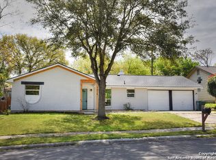 7814 Grass Hollow St, Live Oak, TX 78233