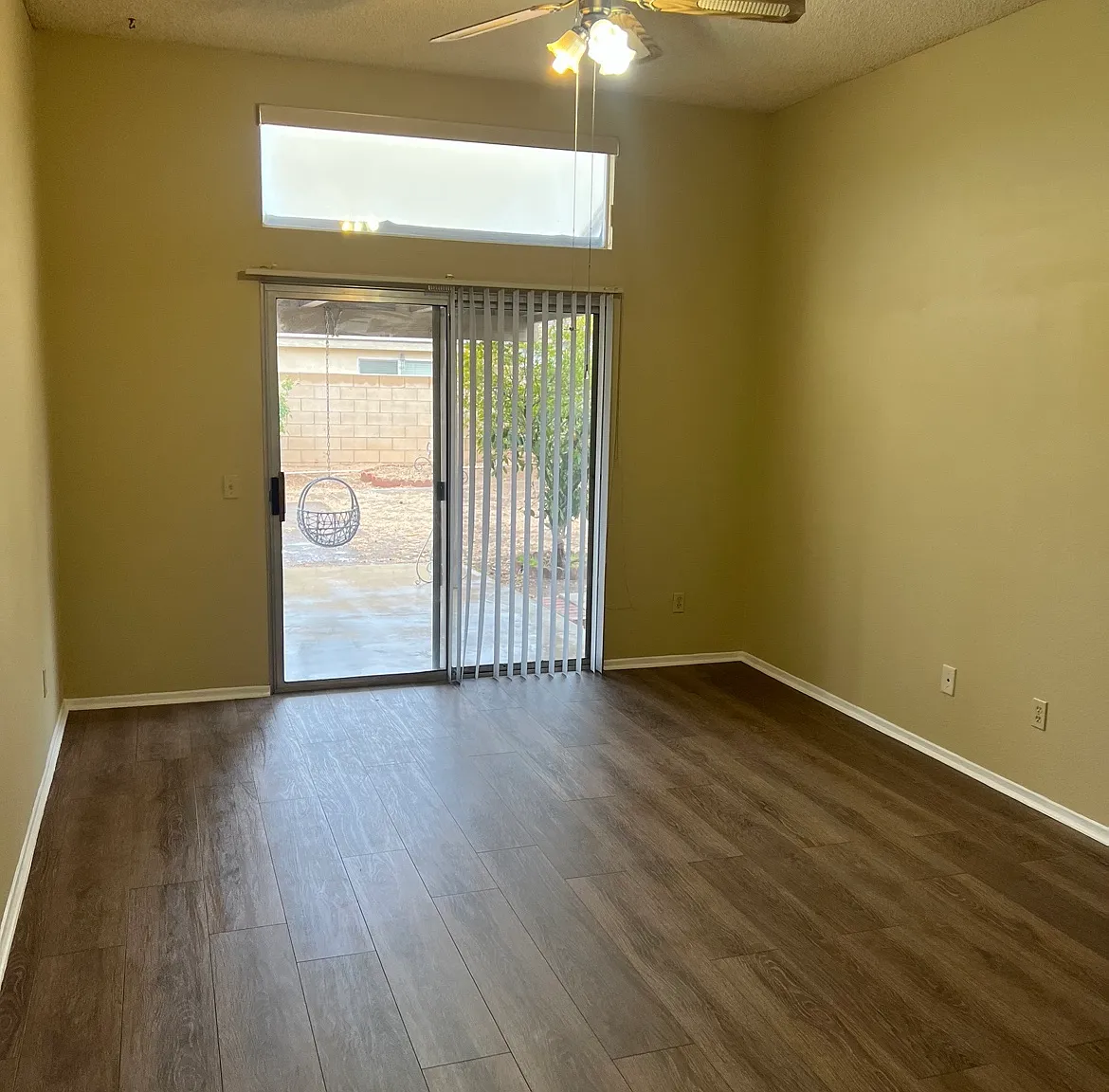Elmhurst Dr, Moreno Valley — Photo 2