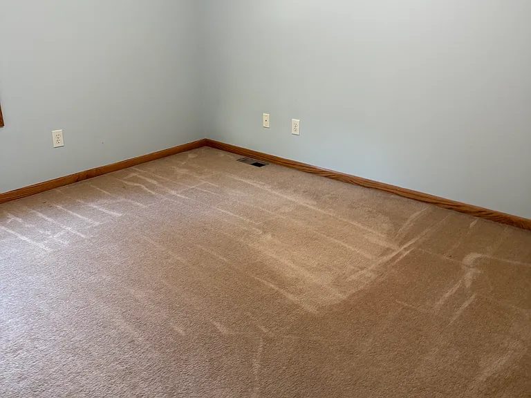 1900 Smoky Meadow Dr — Photo 14