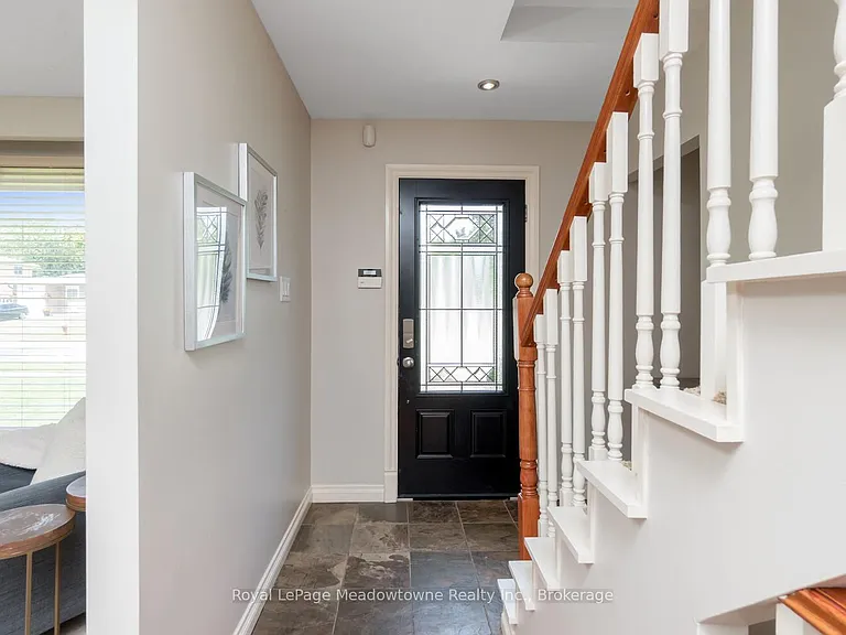 784 Graham Bell Ct — Photo 3