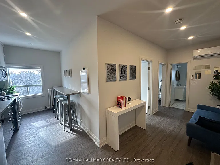 595 Saint Clair Ave W #16 — Photo 5