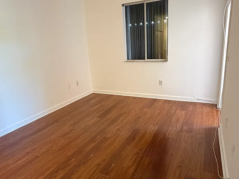 11381 SW 230th Ter — Photo 16